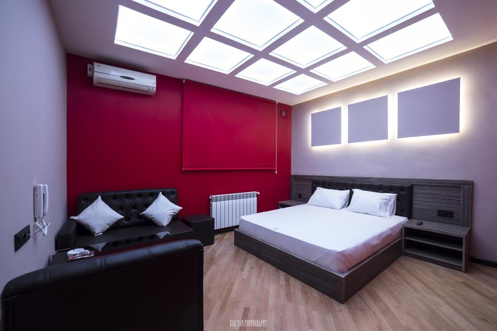 يريفان Voyage Hotel الغرفة الصورة